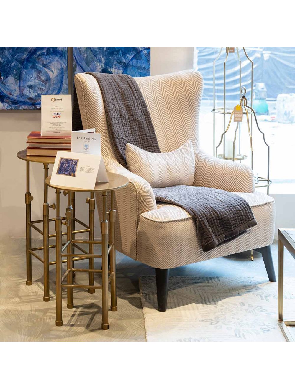 Luwes Side Table